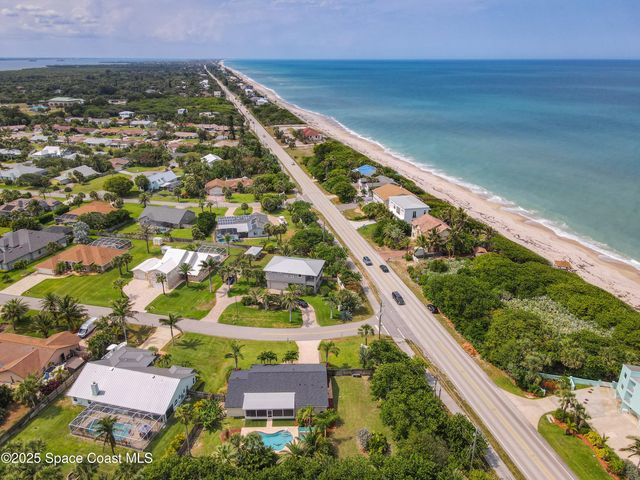 201 Woody Circle, Melbourne Beach, FL 32951