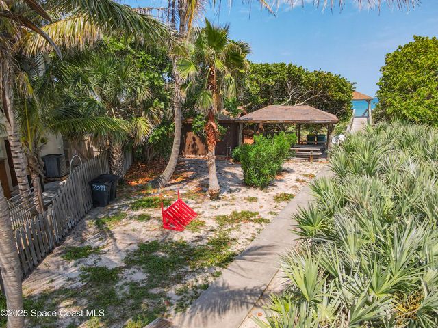 201 Woody Circle, Melbourne Beach, FL 32951