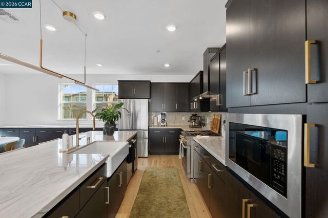 2529 Lake Club Drive, Fairfield, CA 94533