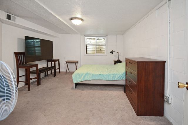 107 E Division Street, Bloomington, IL 61701