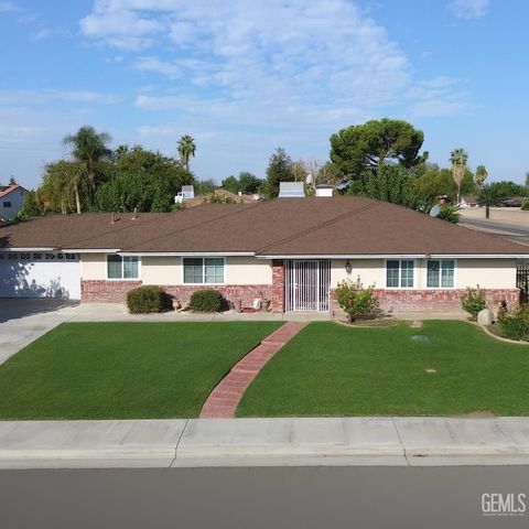 8901 Tillson Way, Bakersfield, CA 93307