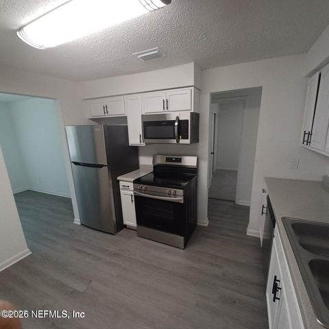 5979 MARTIN LUTHER KING Drive, Jacksonville, FL 32219