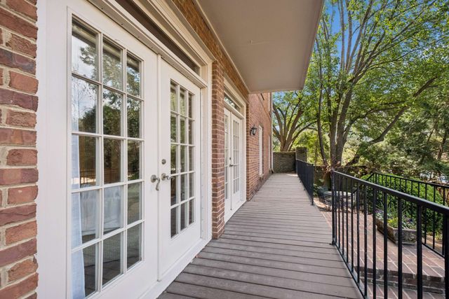 3737 West End Ave Apt 105, Nashville, TN 37205