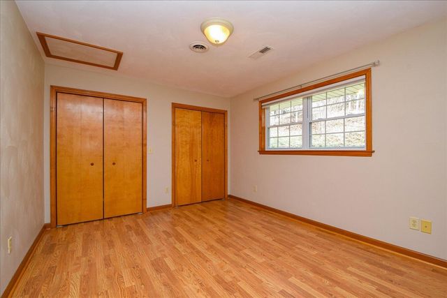 6141 Poage Valley RD, Roanoke, VA 24018