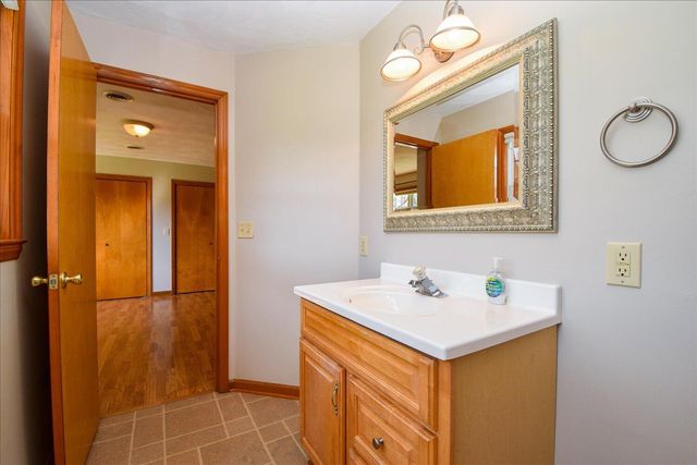 6141 Poage Valley RD, Roanoke, VA 24018