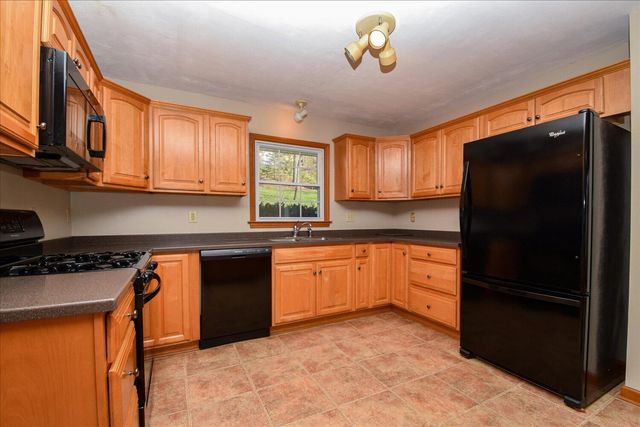 6141 Poage Valley RD, Roanoke, VA 24018