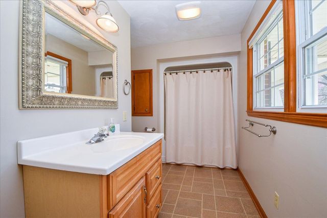 6141 Poage Valley RD, Roanoke, VA 24018