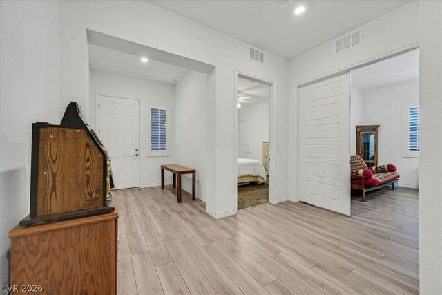 349 Gillespie Glen Avenue, Henderson, NV 89011