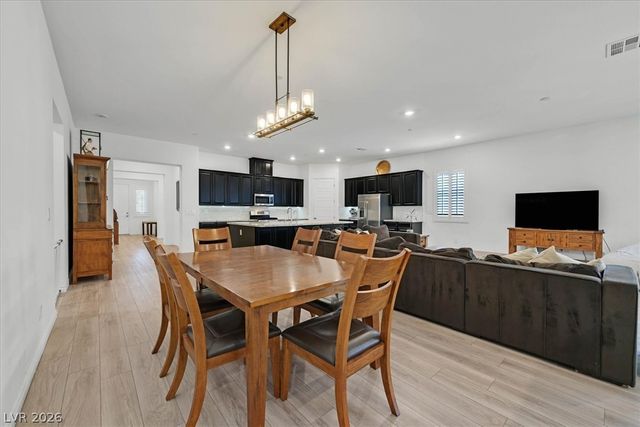 349 Gillespie Glen Avenue, Henderson, NV 89011