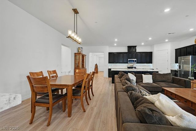 349 Gillespie Glen Avenue, Henderson, NV 89011