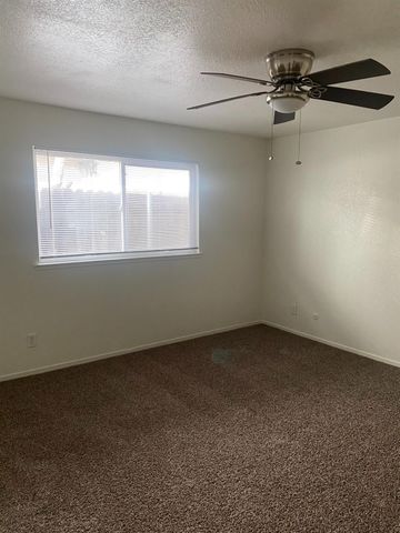 3136 W Austin 101 & 102 Way, Fresno, CA 93722
