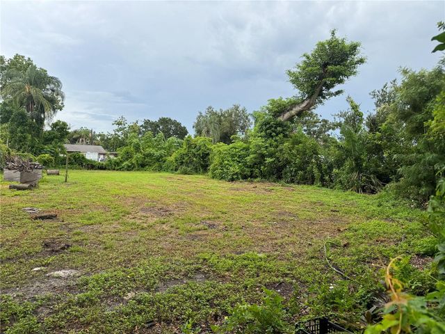 32ND AVENUE E, Bradenton, FL 34208