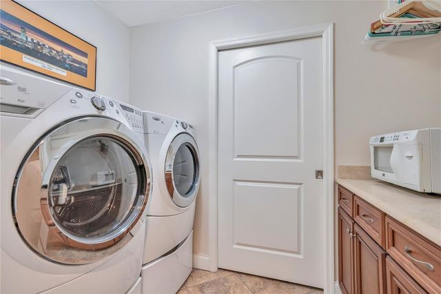 11451 FANGORN ROAD, Orlando, FL 32825