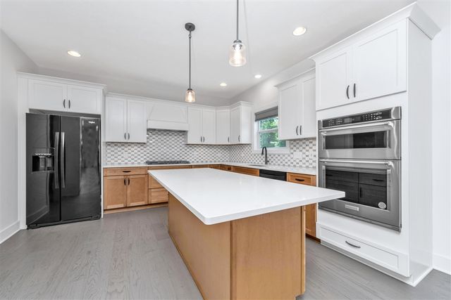 2034 Sienna Street, Kalamazoo, MI 49009