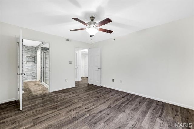 2460 Lampong Drive 100C, St Louis, MO 63125