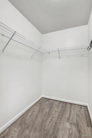 2460 Lampong Drive 100C, St Louis, MO 63125