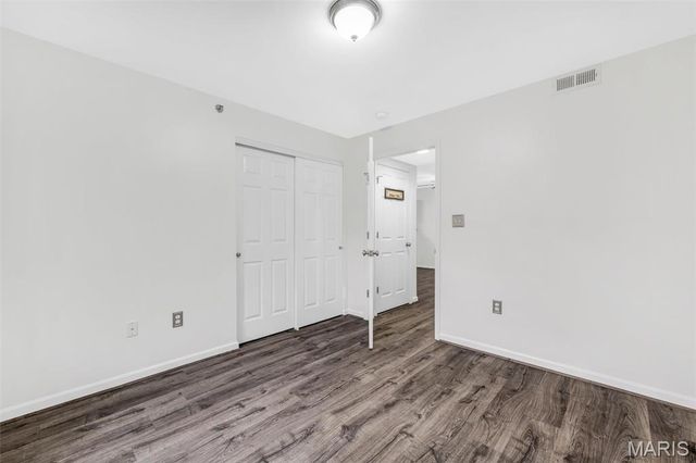 2460 Lampong Drive 100C, St Louis, MO 63125