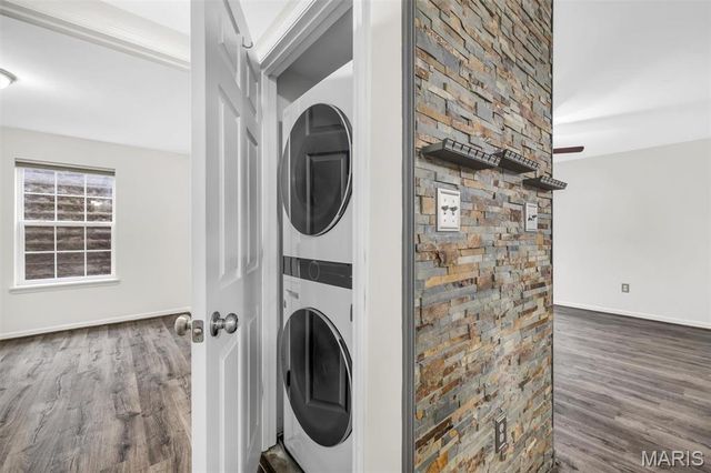 2460 Lampong Drive 100C, St Louis, MO 63125