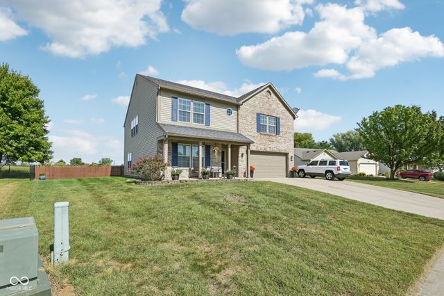 216 Oakview Drive, Mooresville, IN 46158