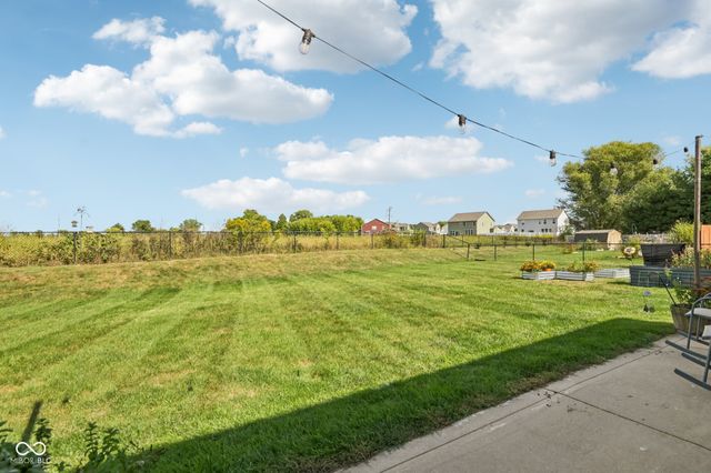 216 Oakview Drive, Mooresville, IN 46158