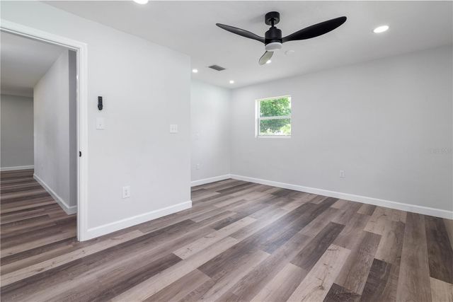 717 W WINIFRED STREET, Avon Park, FL 33825