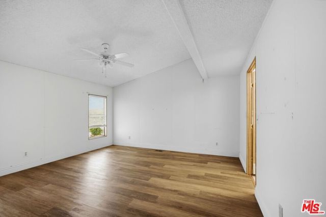 1300 W Menlo Avenue 222, Hemet, CA 92543