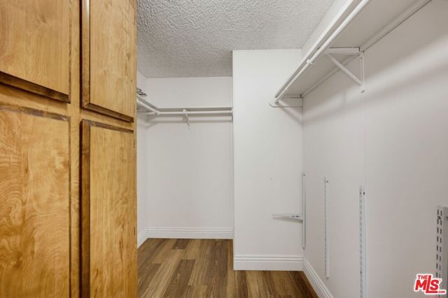 1300 W Menlo Avenue 222, Hemet, CA 92543