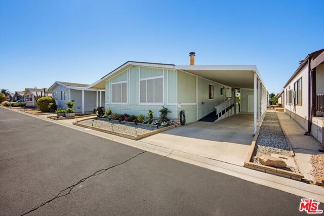 1300 W Menlo Avenue 222, Hemet, CA 92543