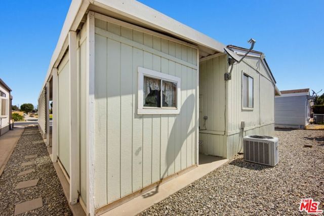 1300 W Menlo Avenue 222, Hemet, CA 92543