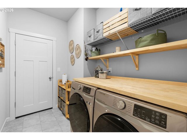 6140 Se 23RD St, Gresham, OR 97080