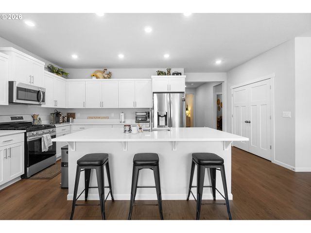 6140 Se 23RD St, Gresham, OR 97080