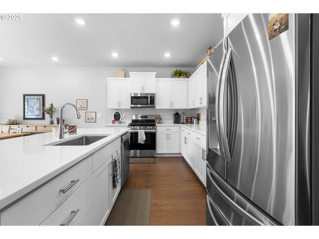 6140 Se 23RD St, Gresham, OR 97080