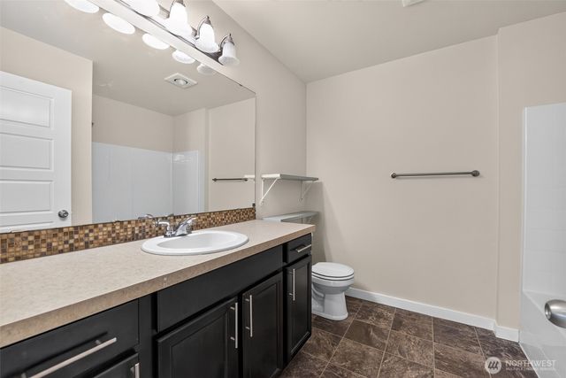 11552 174th Street E, Puyallup, WA 98374