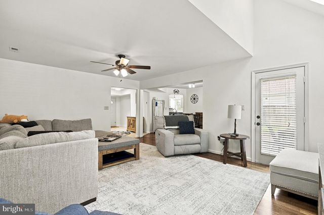 47945 MAYFLOWER DR, Lexington Park, MD 20653