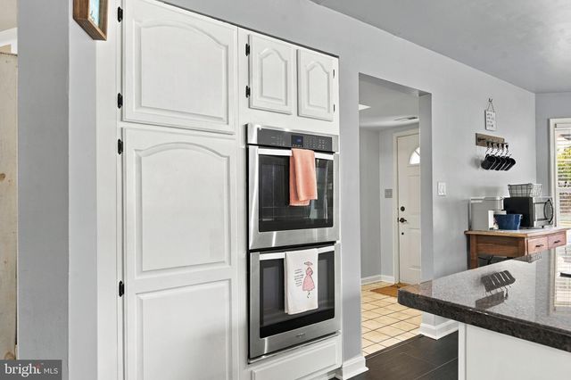 47945 MAYFLOWER DR, Lexington Park, MD 20653