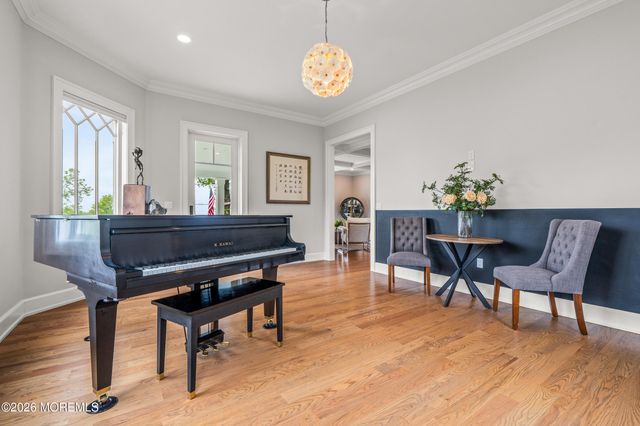 11 Beacon Hill Road, Atlantic Highlands, NJ 07716