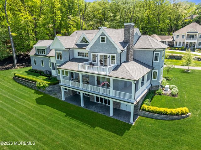 11 Beacon Hill Road, Atlantic Highlands, NJ 07716