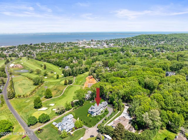 11 Beacon Hill Road, Atlantic Highlands, NJ 07716