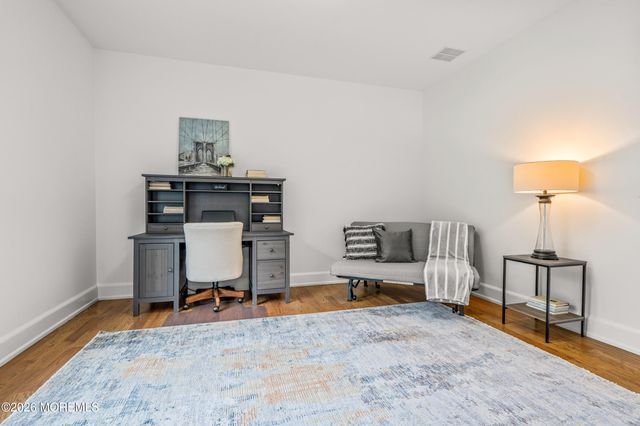 11 Beacon Hill Road, Atlantic Highlands, NJ 07716