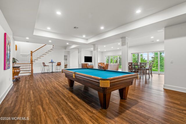 11 Beacon Hill Road, Atlantic Highlands, NJ 07716