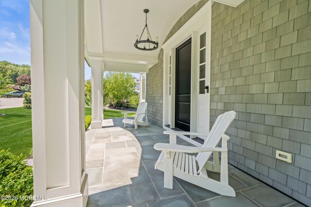 11 Beacon Hill Road, Atlantic Highlands, NJ 07716