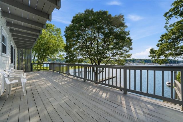 265 Grand View Drive, Warwick, RI 02886