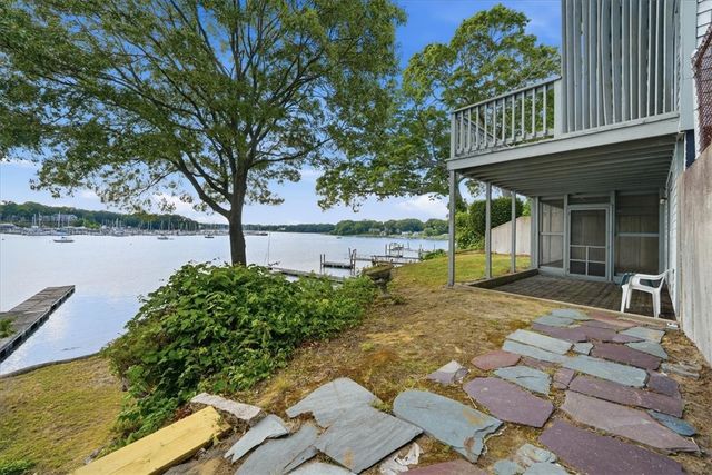 265 Grand View Drive, Warwick, RI 02886