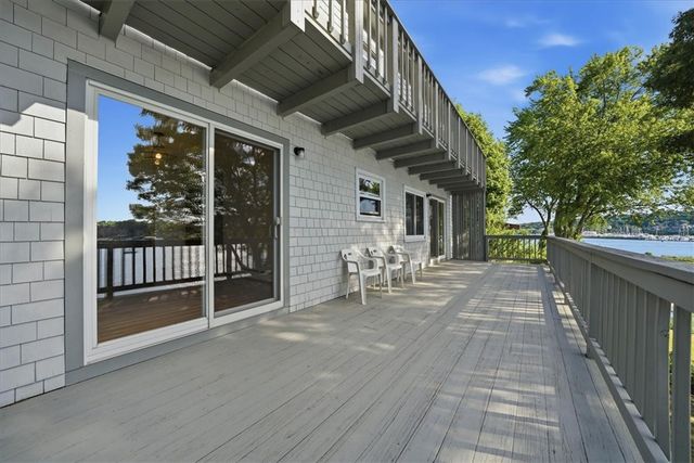 265 Grand View Drive, Warwick, RI 02886