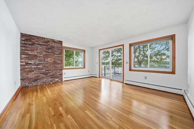 265 Grand View Drive, Warwick, RI 02886