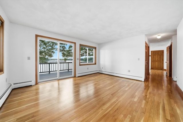 265 Grand View Drive, Warwick, RI 02886