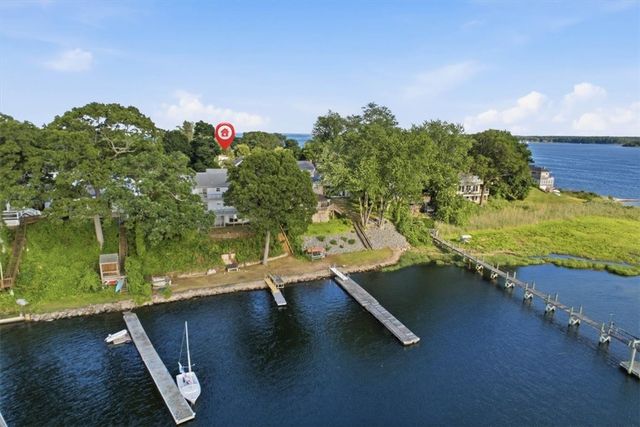 265 Grand View Drive, Warwick, RI 02886