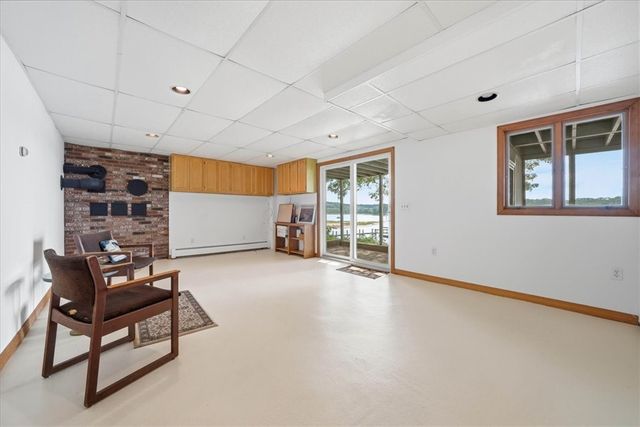 265 Grand View Drive, Warwick, RI 02886