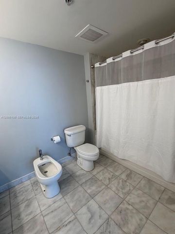 601 NE 36th Street 1311, Miami, FL 33137