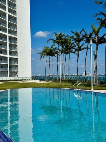 601 NE 36th Street 1311, Miami, FL 33137